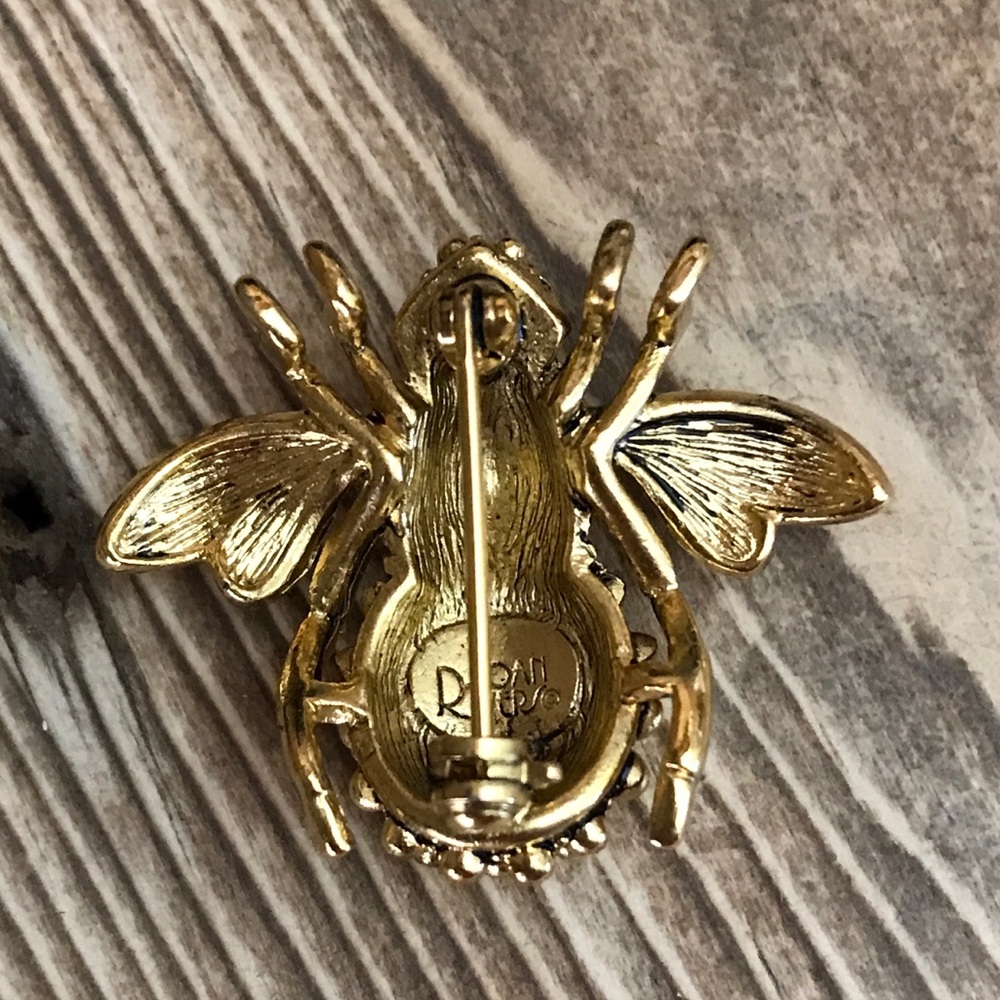 Joan Rivers Bead Textured Bee Brooch - Picture 7 of 8